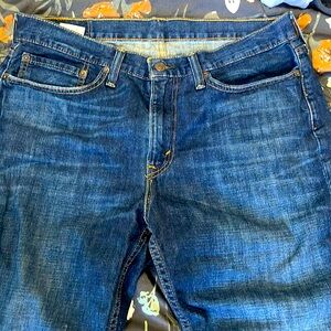 Practically new. Levi’s 514